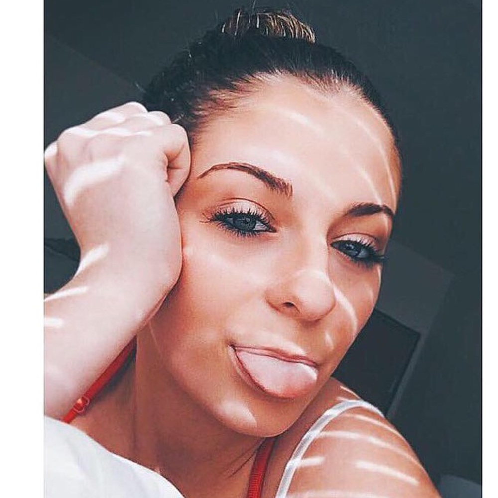 Meet your Posher, Tori